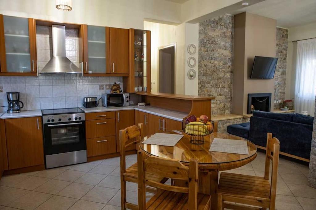 Apartment Marios House